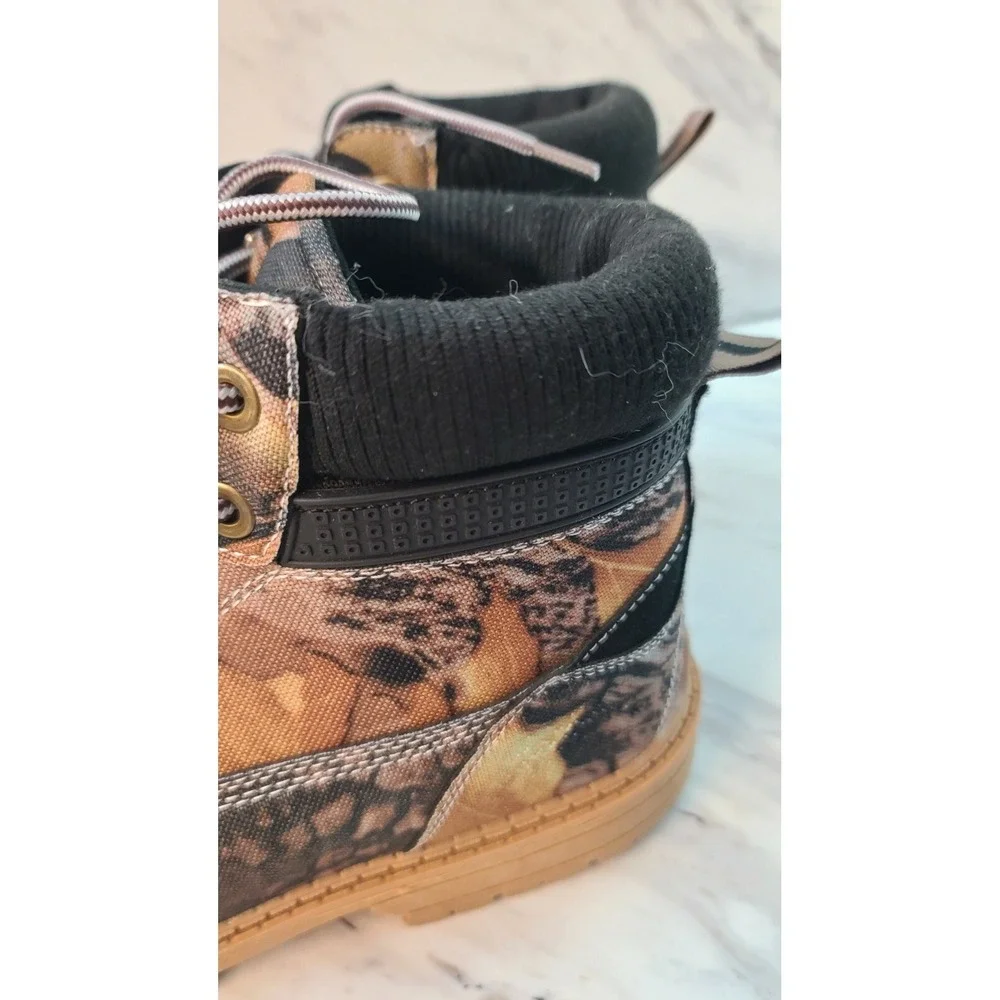 XRAY Boots Men's @s19  Camo Casual/Fashion Style - SZ 10.5